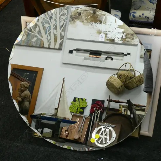LARGE CIRCULAR MIRROR 760MM DIA
