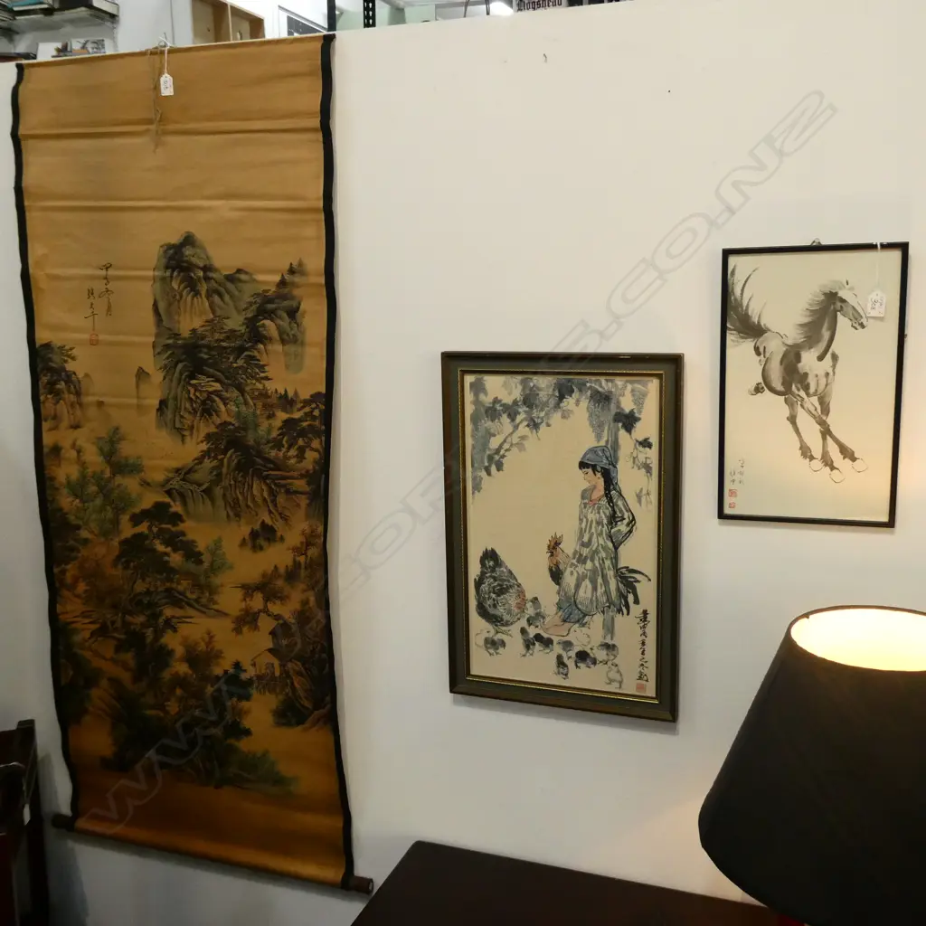 CHINESE PRINTED SCROLL + 2 PRINTS Image 1++