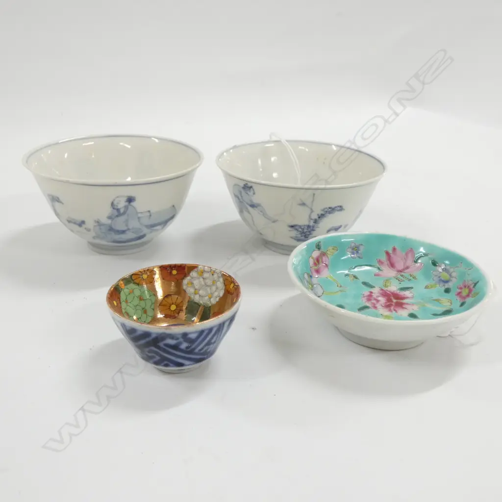PR MING CHENGHUA MARKED B/W TEA BOWLS + SAUCE DISH & SMALL WINE CUP Image 1++