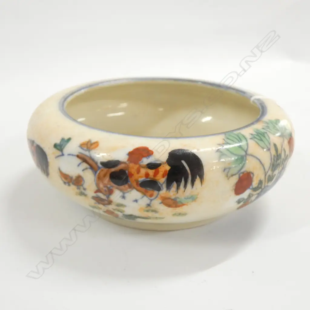 CHINESE DOUCAI PORCELAIN SQUAT BOWL. Dia.130mm Image 1++