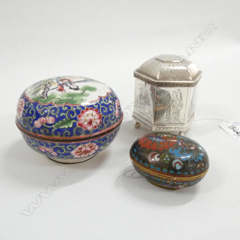 2 CLOISONNE LIDDED BOXES + 1 SILVER PLATED Image 1++