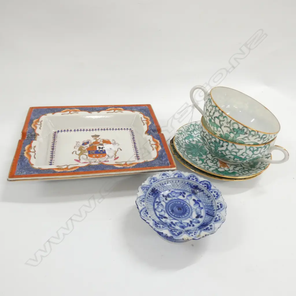 PR CHINESE TEA CUPS & SAUCERS + ASHTRAY & B/W DISH Image 1++