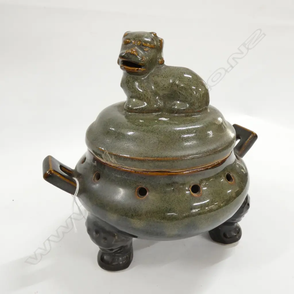 CHINESE CERAMIC INCENSE BURNER Image 1++