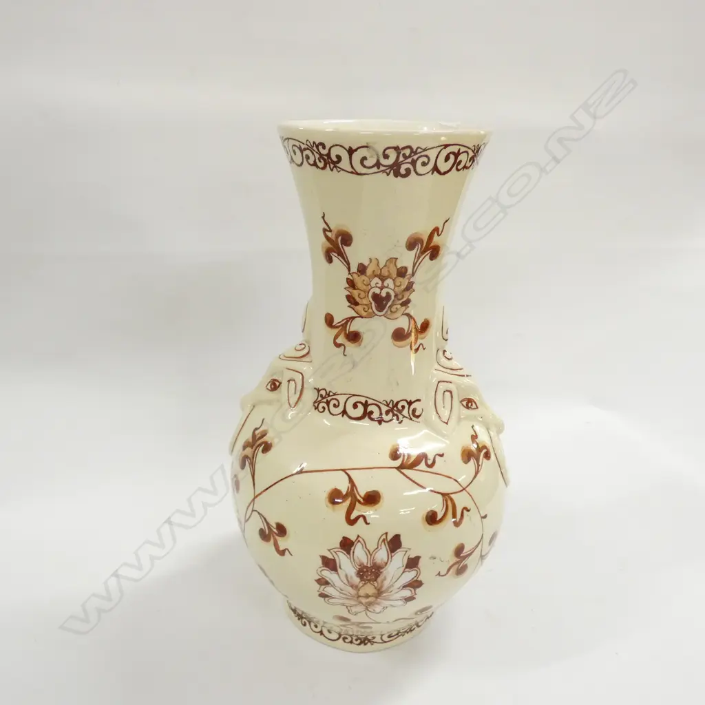 INDIAN H/PAINTED PORCELAIN VASE Image 1++