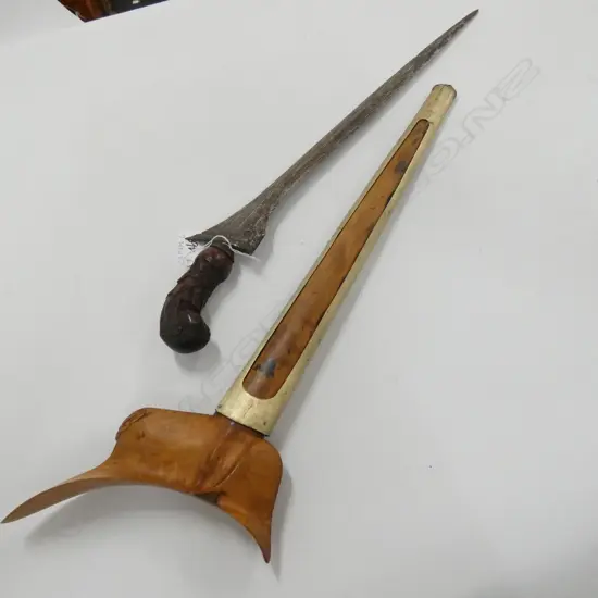 OLD INDONESIAN KRIS WITH STEEL BLADE & SCABBARD