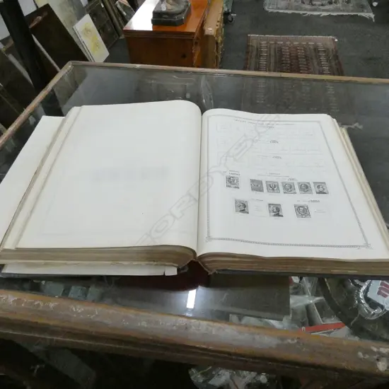 VINTAGE IDEAL STAMP ALBUM