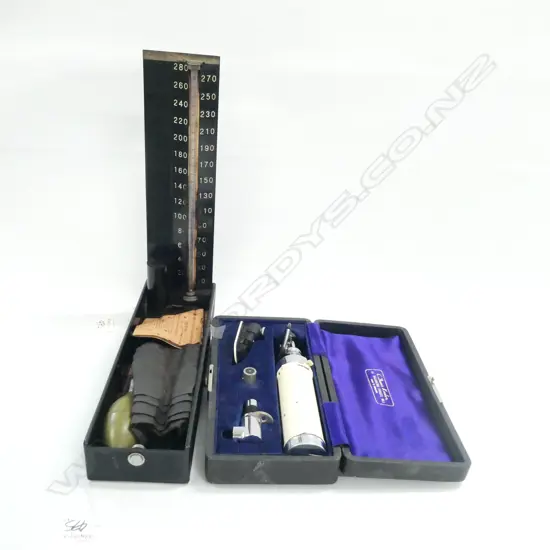 CASED VINTAGE EYE TESTING KIT AND BLOOD TESTING KIT