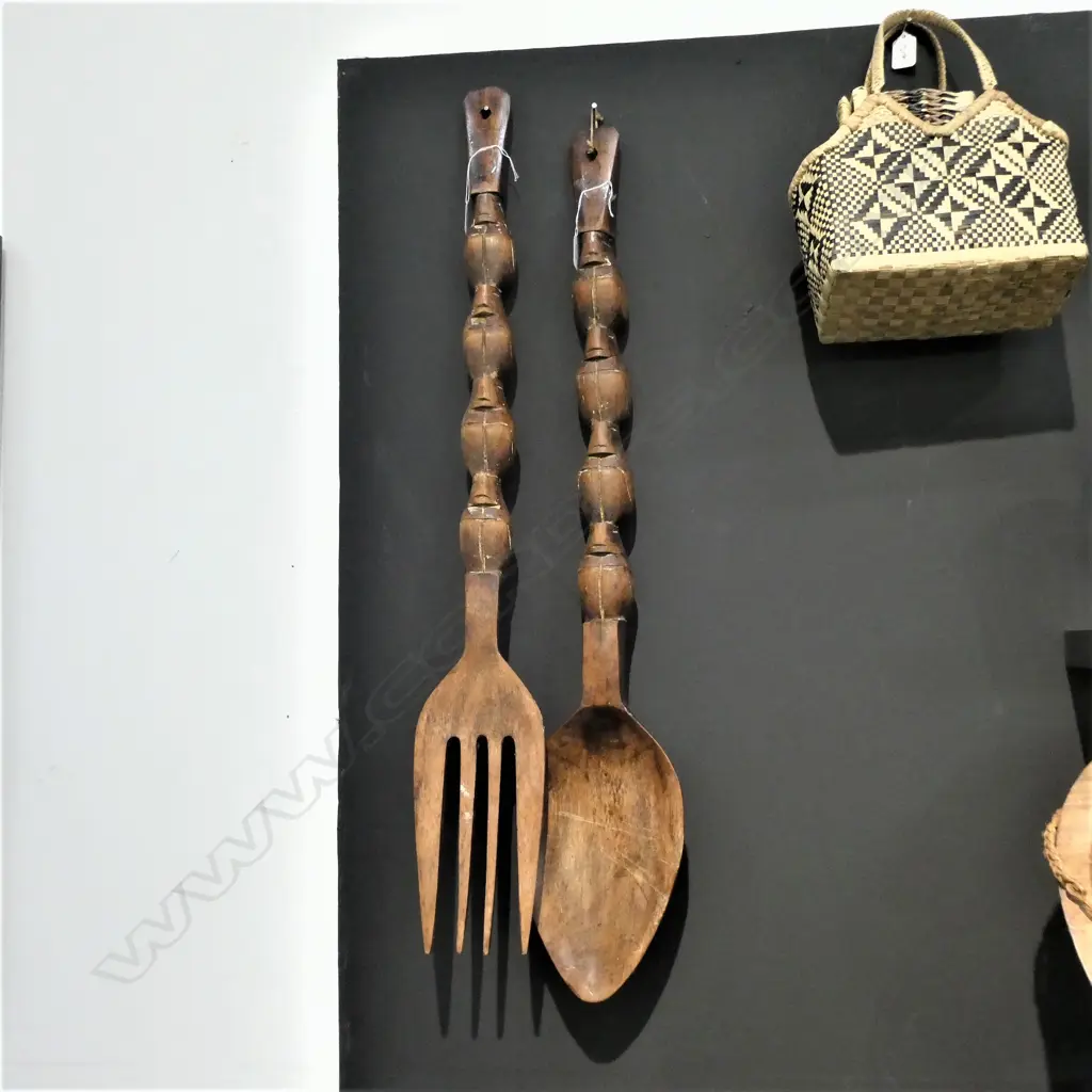 LARGE WOODEN FORK & SPOON L. 875MM Image 1++