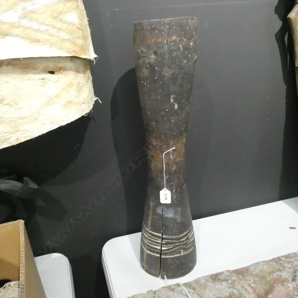 PAPUA NEW GUINEA KUNDU DRUM (AF) 585MM Image 1++