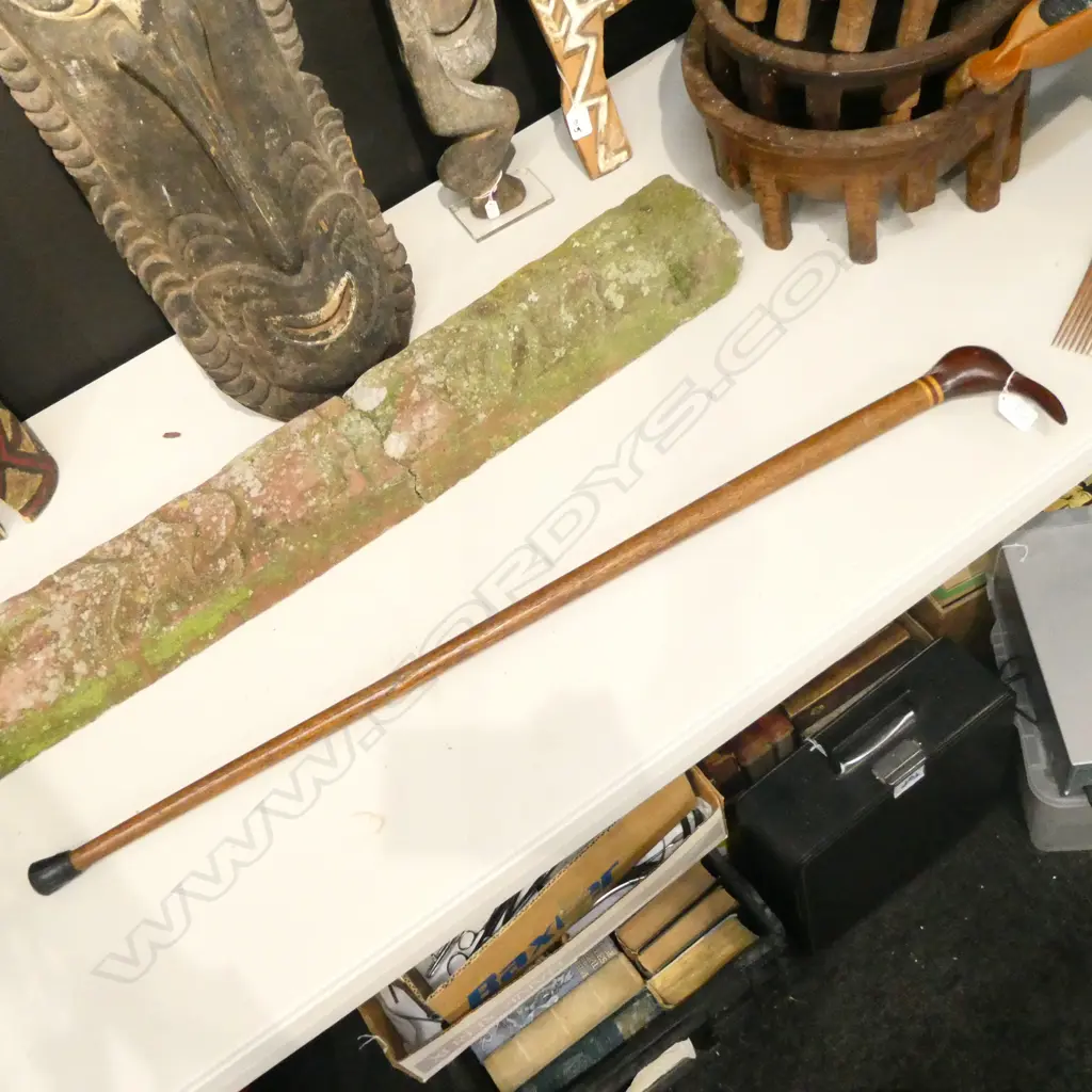 PITCAIRN ISLAND BIRD HEAD WALKING STICK .930MM Image 1++