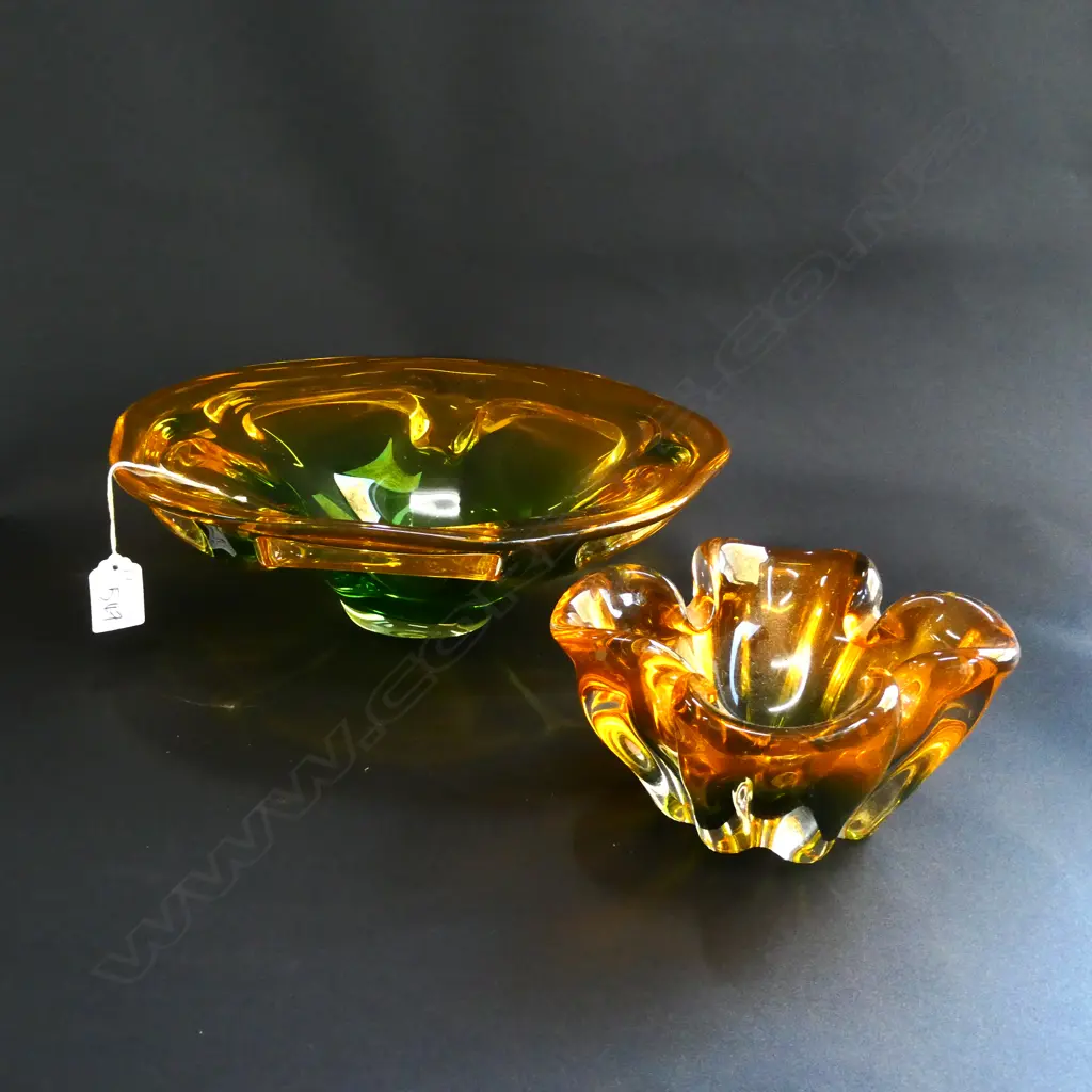 2 ART GLASS BOWLS D 300 MM Image 1++