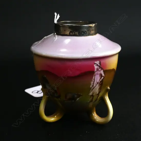 ROYAL BAYREUTH VASE WITH STG RIM H 70 MM