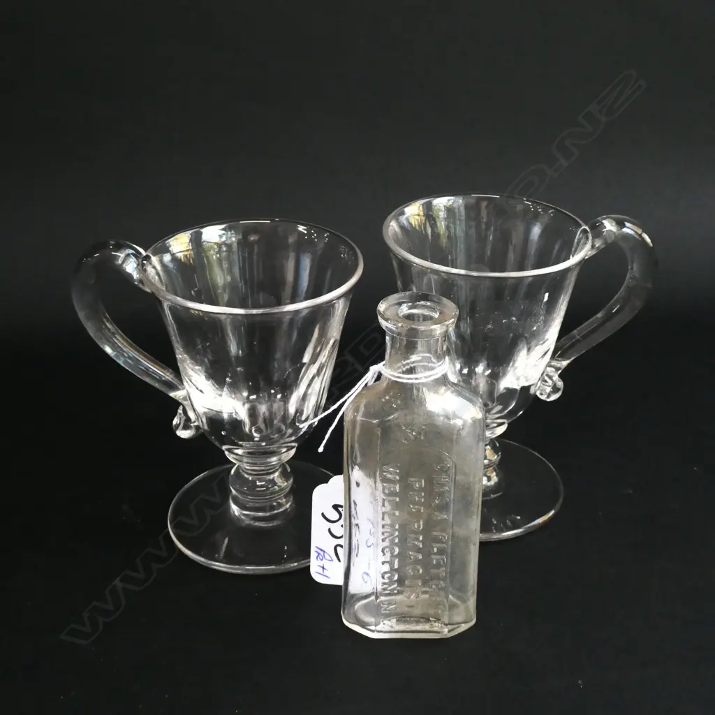 2 VICTORIAN JELLY GLASSES & OLD WELLINGTON PHARMACY BOTTLE Image 1++