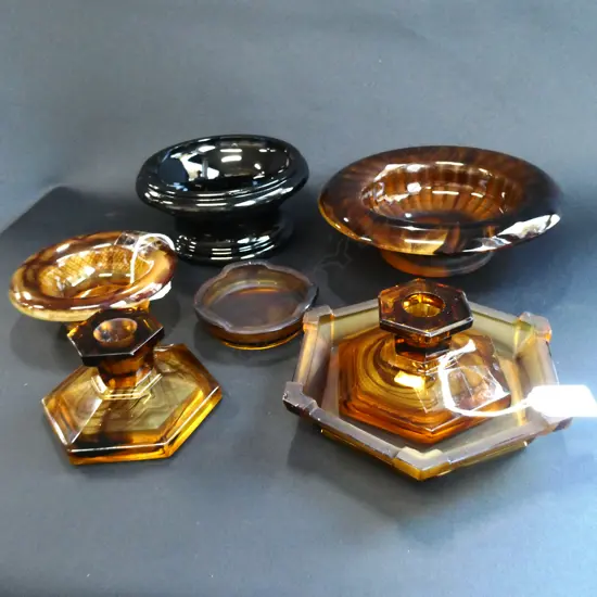 7 PCES DEPRESSION CLOUD GLASS; PR CANDLESTICKS ETC