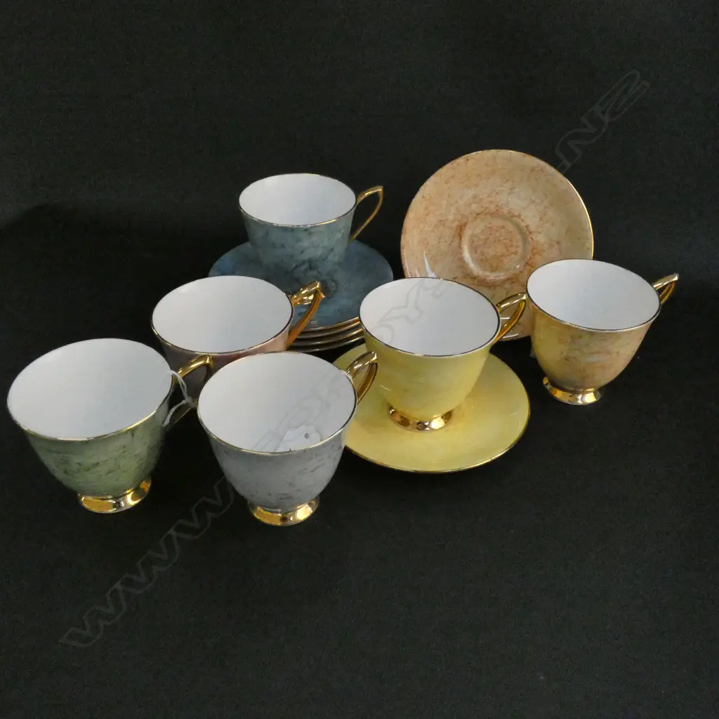 SET OF 6 R/ALBERT GOSSAMER CUPS & SAUCERS  Image 1++