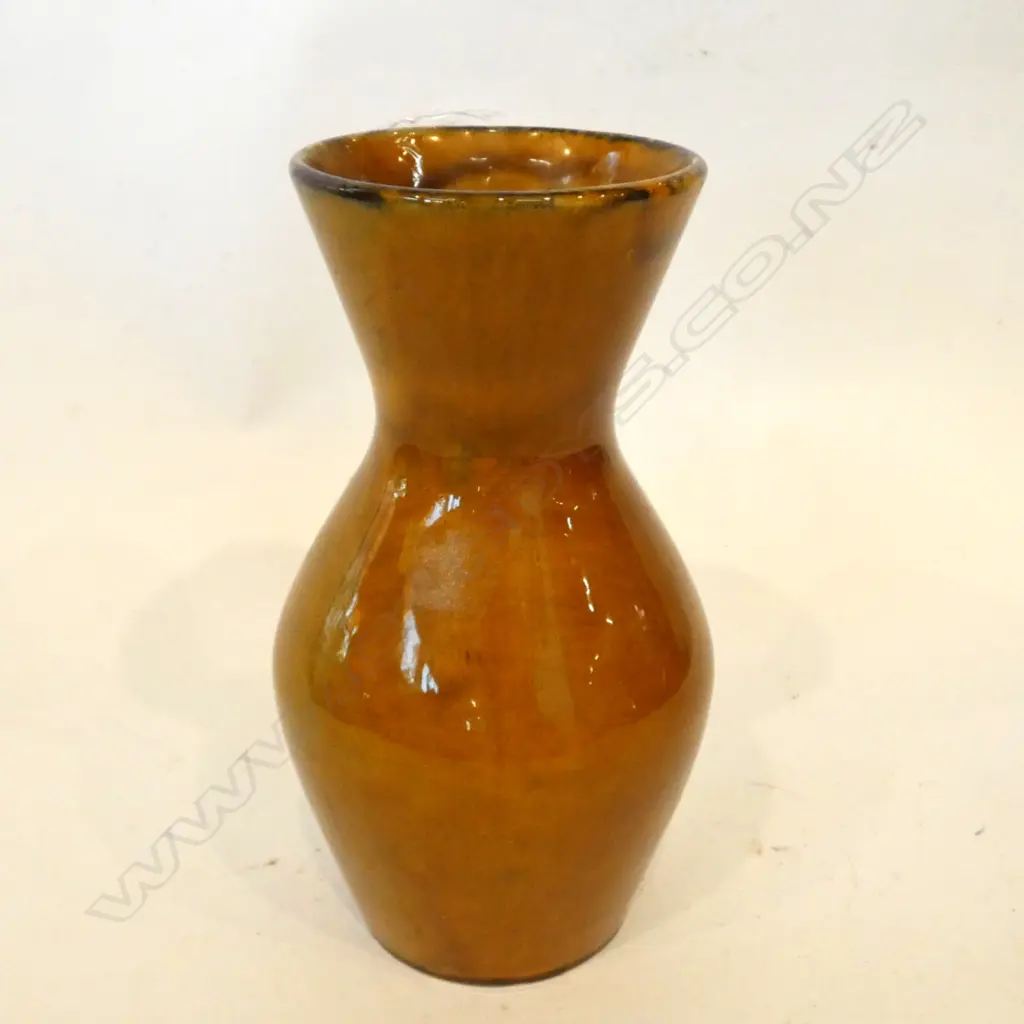 TITIAN POTTERY N.Z PRESLEY WARE VASE H 210 MM Image 1++