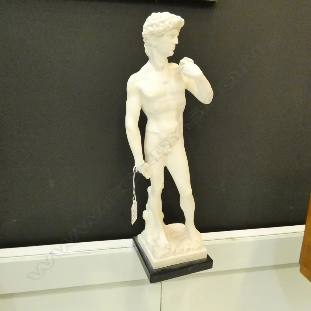 PLASTER STATUE OF DAVID H. 420MM Image 1++