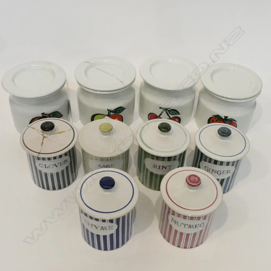 TWO SETS OF SPICE JARS (SOME DAMAGE) Image 1++