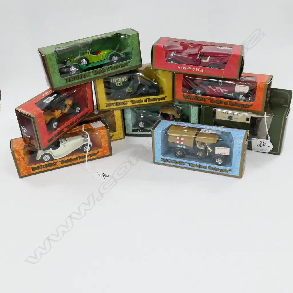 MATCHBOX MODELS OF YESTERYEAR ASSORTED MULTI COLOURED BOXES Y-SERIES GROUP OF 10 Image 1++