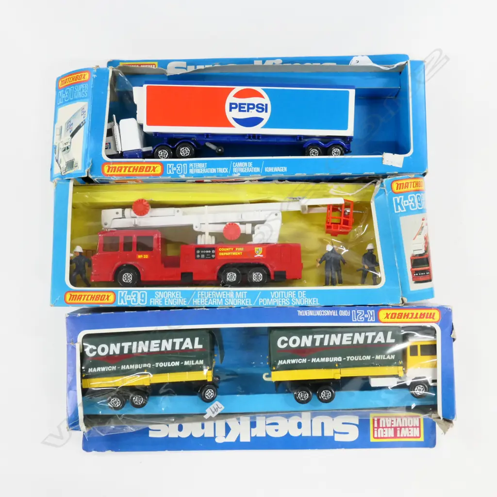 MATCHBOX SUPERKING DISTRESSED BOXES GROUP OF 3 Image 1++