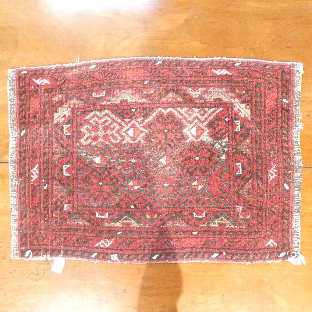 SMALL OLD BALUCHI RUG  Image 1++