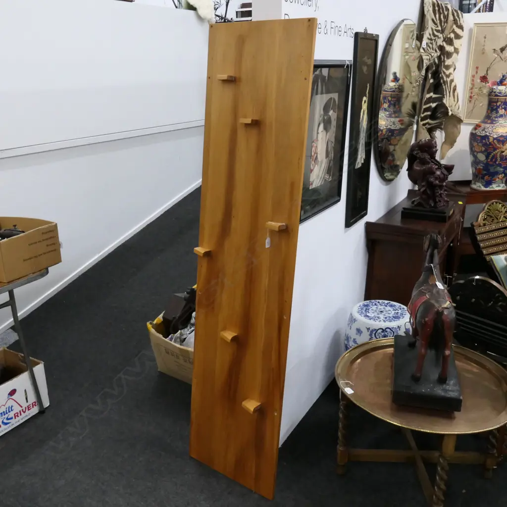 RIMU GUN RACK, HOLDS 3 GUNS 450x1770mm Image 1++