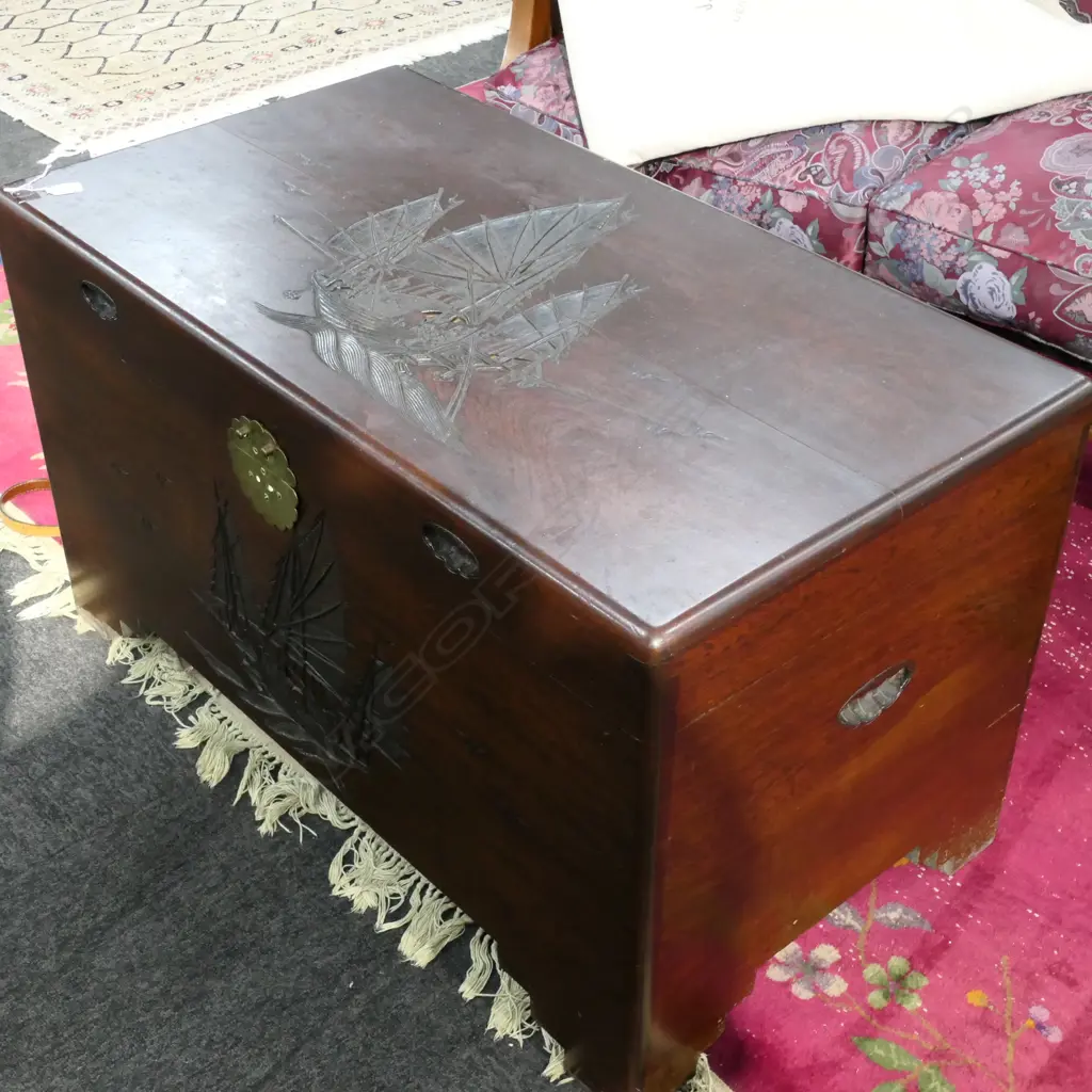 CAMPHOR CHEST BLANKET BOX L. 1M  CRACK TO TOP Image 1++