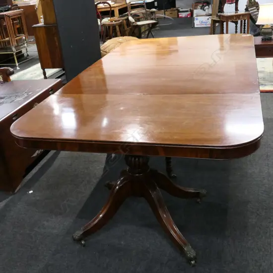 REGENCY DOUBLE PEDESTAL MAHOGANY DINING TABLE (ONE LEAF MISSING)