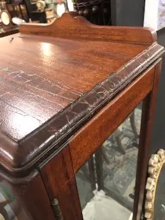 TALLGLAZED DISPLAY CABINET H. 1555MM Image 1++