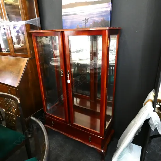 QUEEN ANN STYLE MAHOGANY CHINA CABINET H.1400MM W.880MM D.350MM
