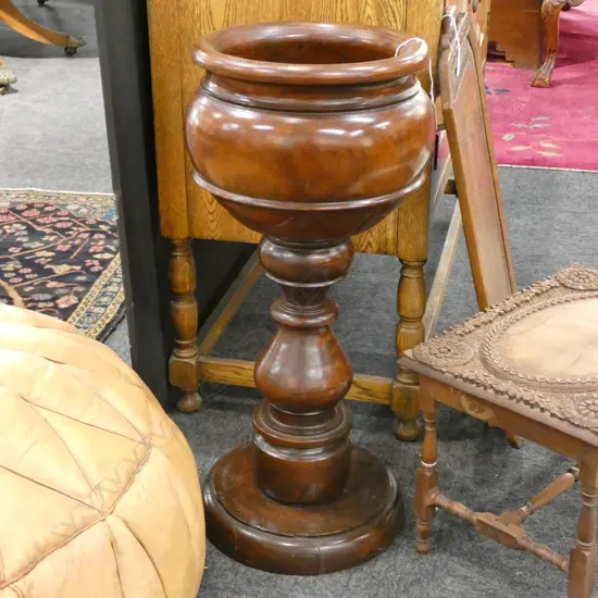 WOODEN PLANT STAND H. 650MM