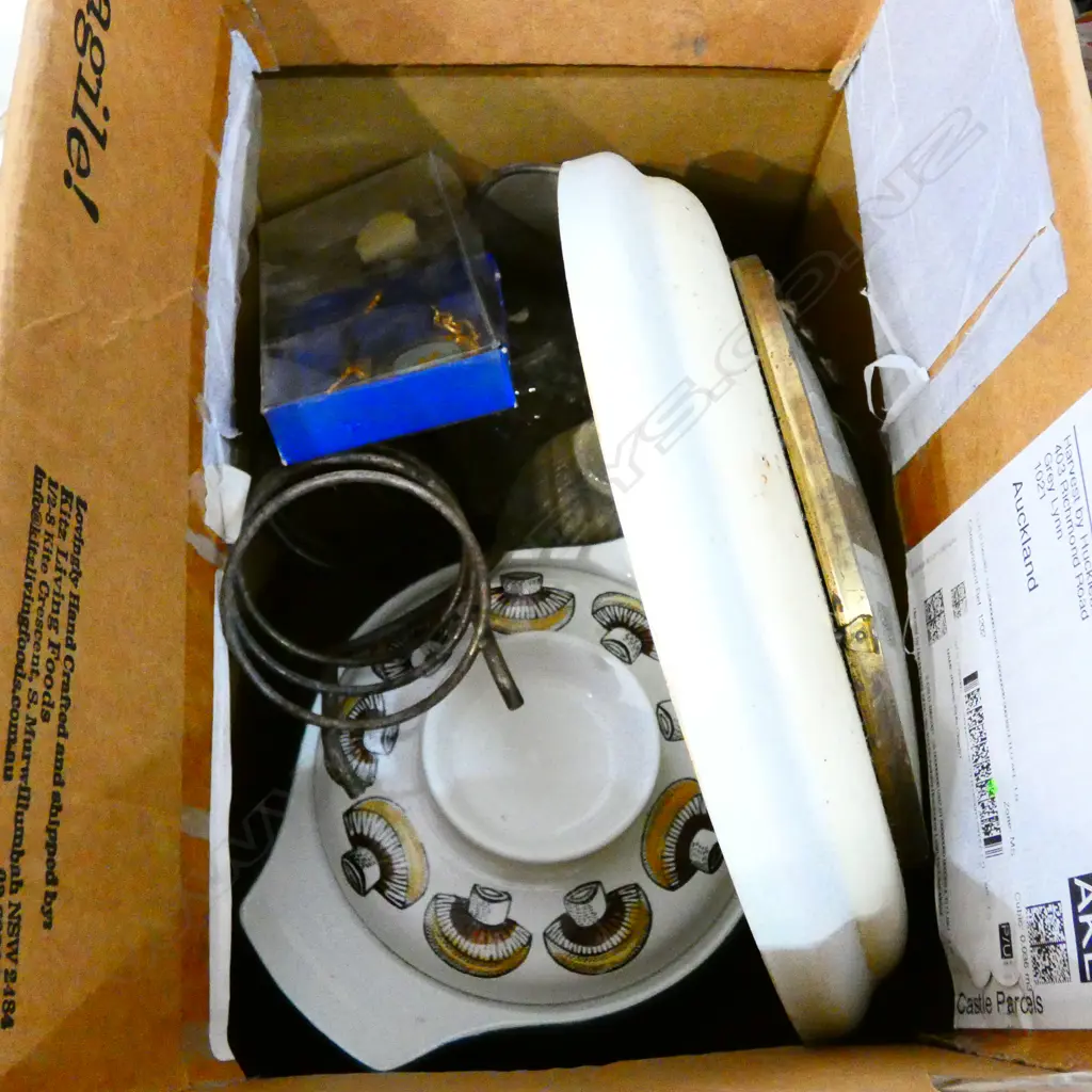 ASST LOT POOLE/GERMAN CLOCK/EP WARE ETC Image 1++