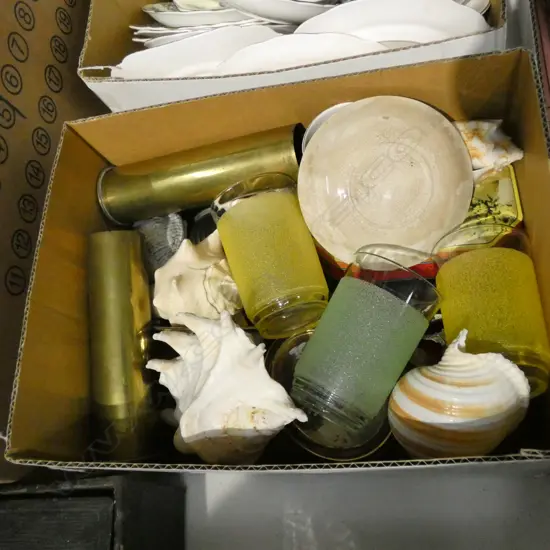 BOX LOT EP, CHINA, SHELLS ETC