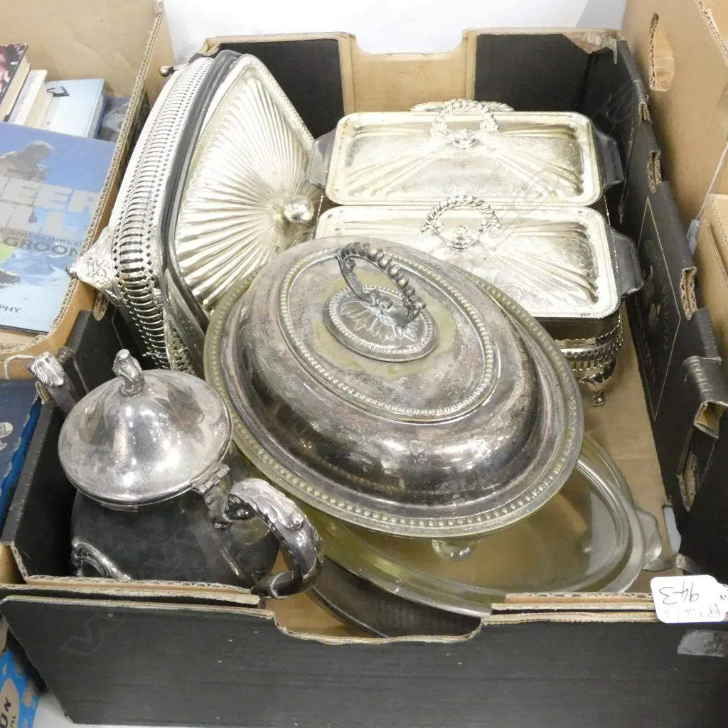 BOX LOT EPNS SERVING DISHES Image 1++