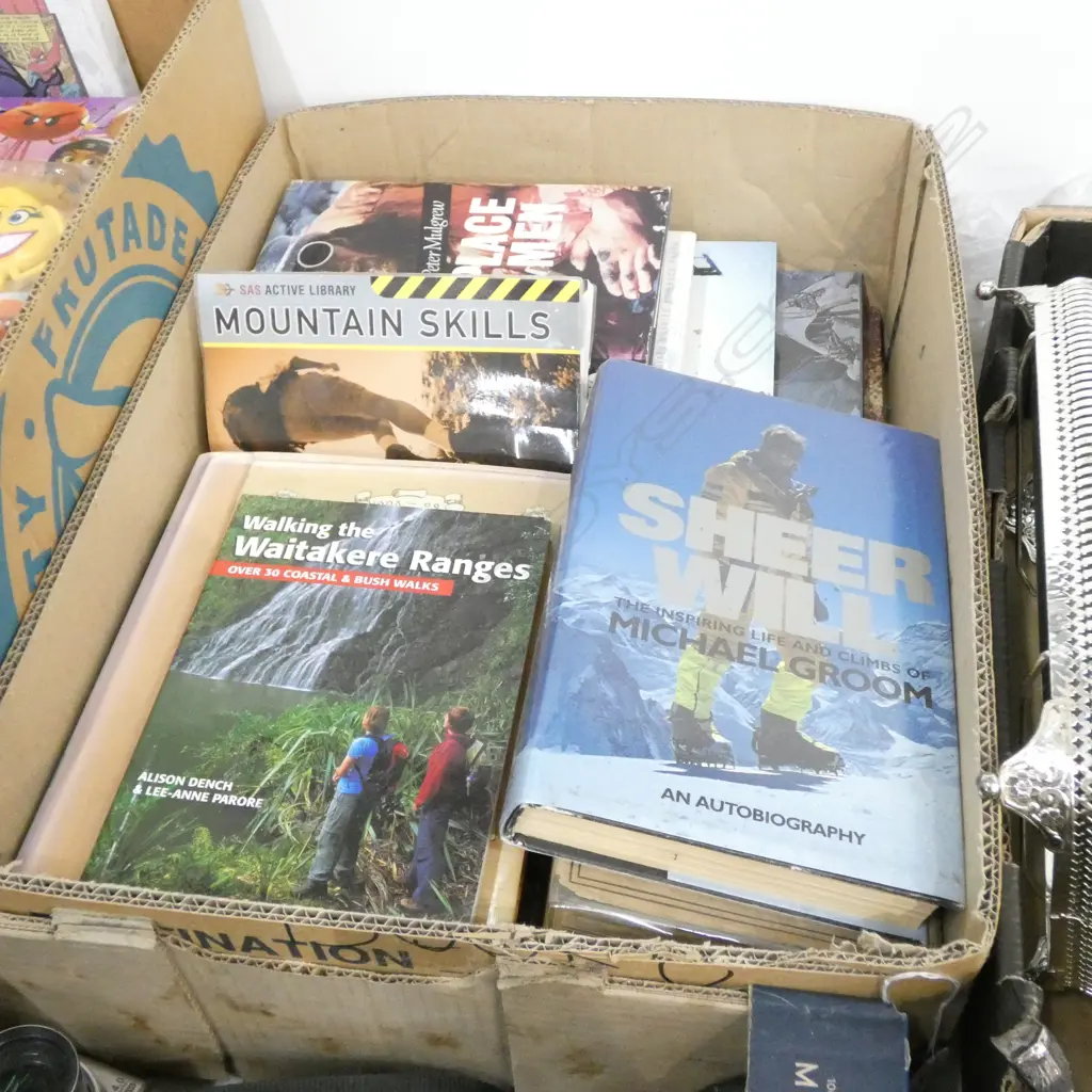 BOX LOT BOOKS; MOUNTAINEERING / HIKING INTEREST Image 1++