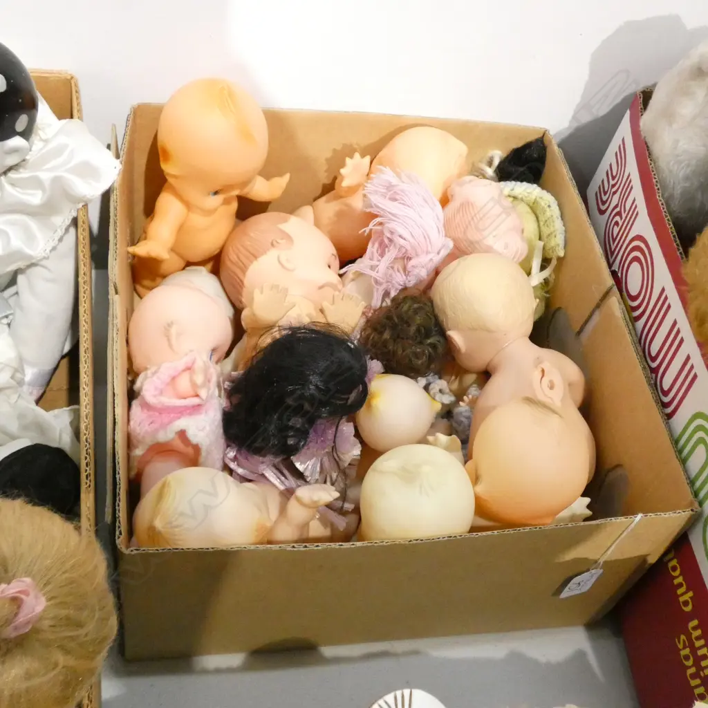 LOT ASST KEPWIE DOLLS Image 1++