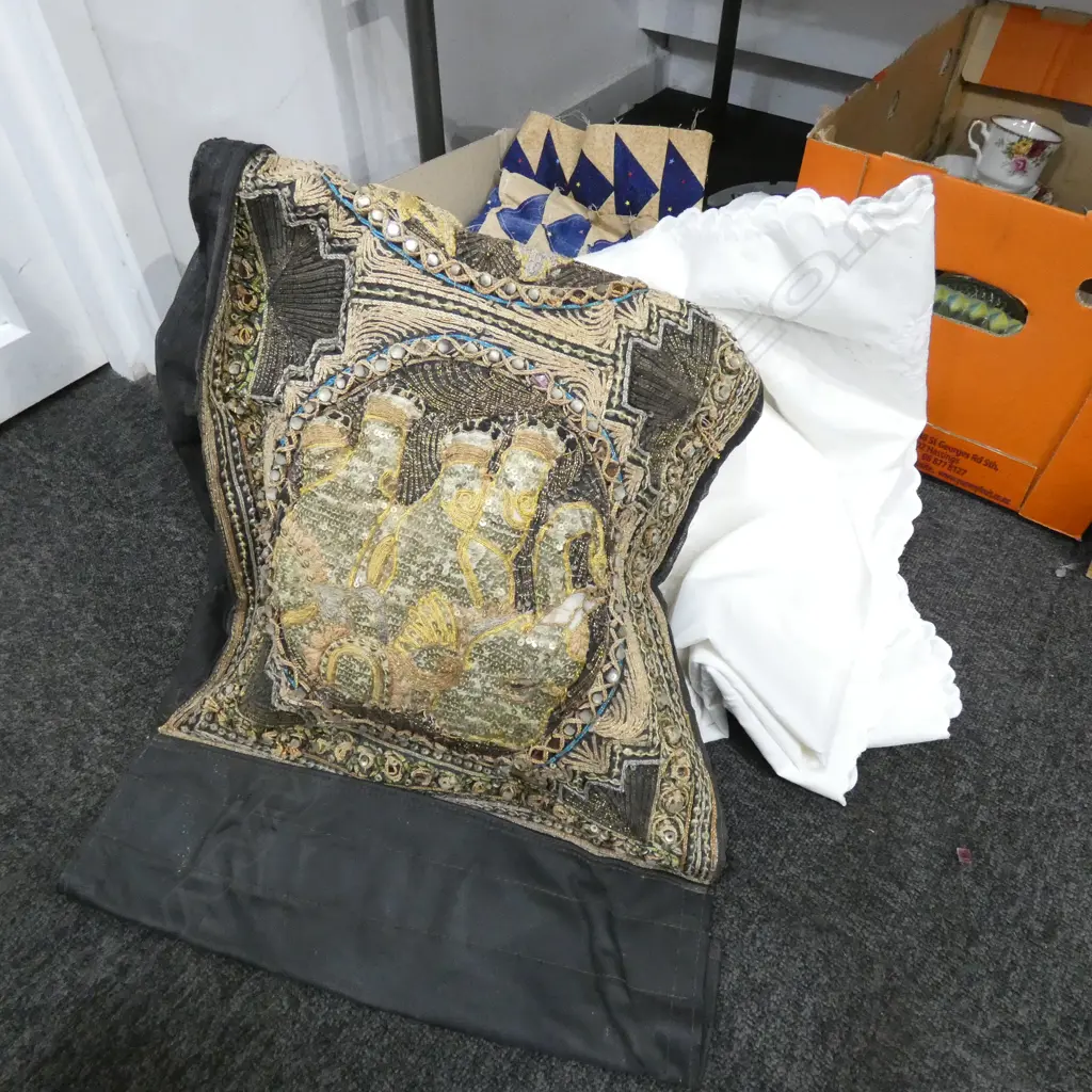 BOX LOT ASST. FABRICS, QUILTS, ELEPHANT TAPESTRY  Image 1++