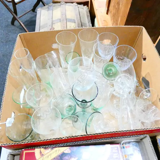 LOT ASST CRYSTAL STEM WARE