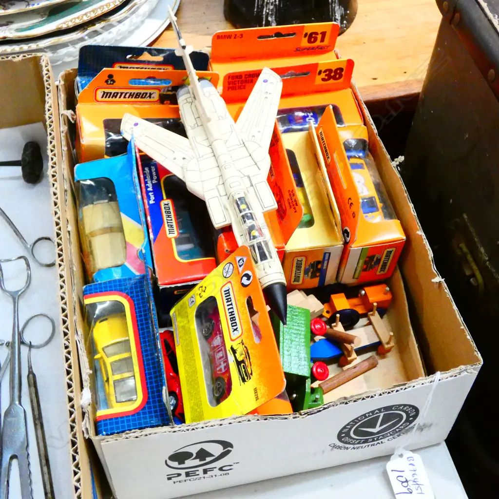 ASSORTED MATCHBOX TOYS ETC Image 1++