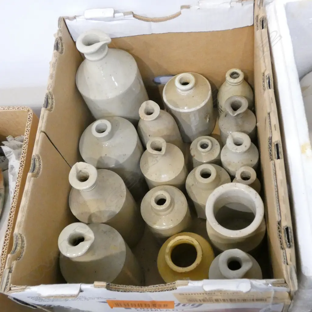 LOT ASST INK BOTTLES Image 1++