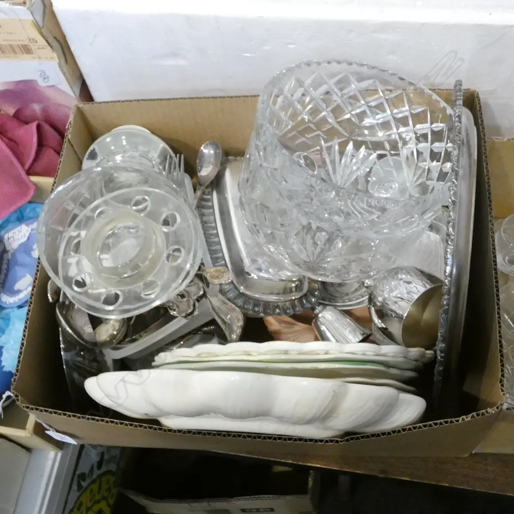 BOX LOT ASST. CERAMICS, EPNS, CRYSTAL ETC Image 1++