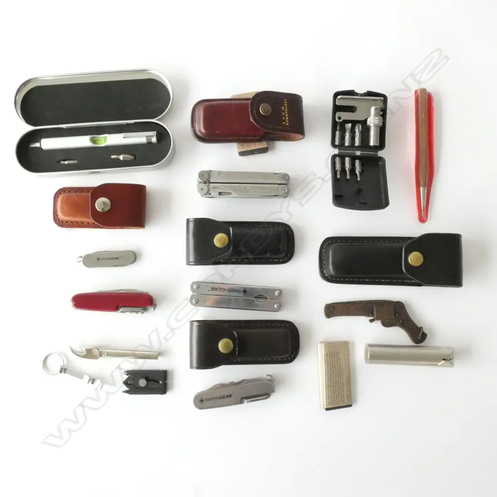 COLLECTION LEATHERMAN TOOLS ETC Image 1++