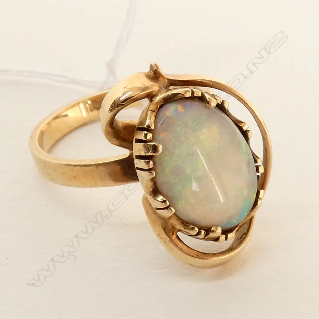 9CT OPAL RING N 1/2 SIZE Image 1++