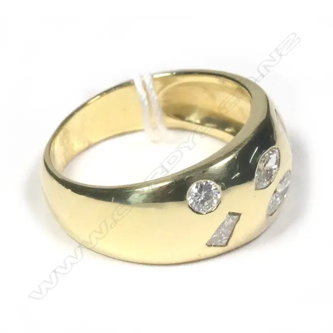 18CT Y/GOLD DIA. DRESS RING INS VAL.$5700 Image 1++