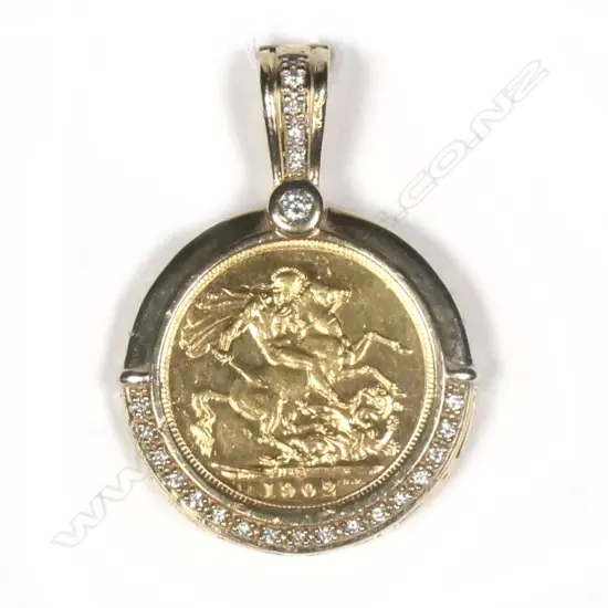 22ct & 9ct FULL SOVEREIGN & DIA. PENDANT INS VAL.$3200