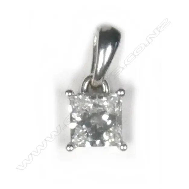 14CT W/GOLD DIA. PENDANT INS. VAL.$8000 Image 1++