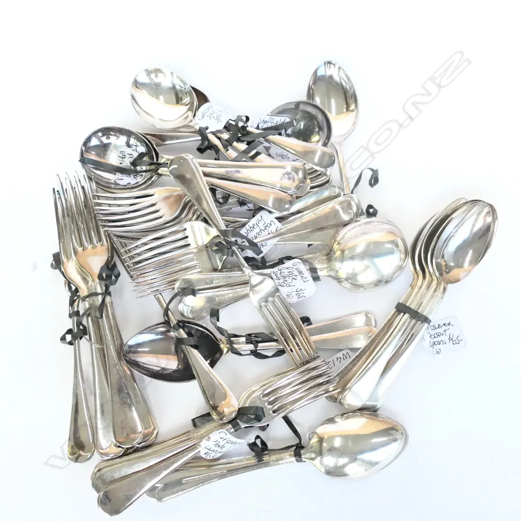 LOT GOOD ASST CUTLERY, GROVSNER, ASHBERRY ETC Image 1++