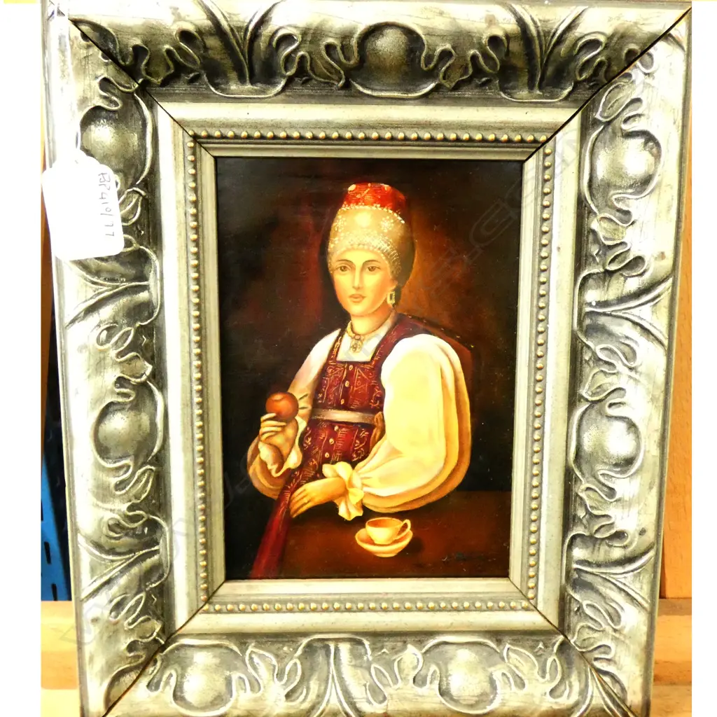 SIGNED RUSSIAN  PALEKH LACQUER MINATURE PAINTING LADY WITH APPLE Image 1++