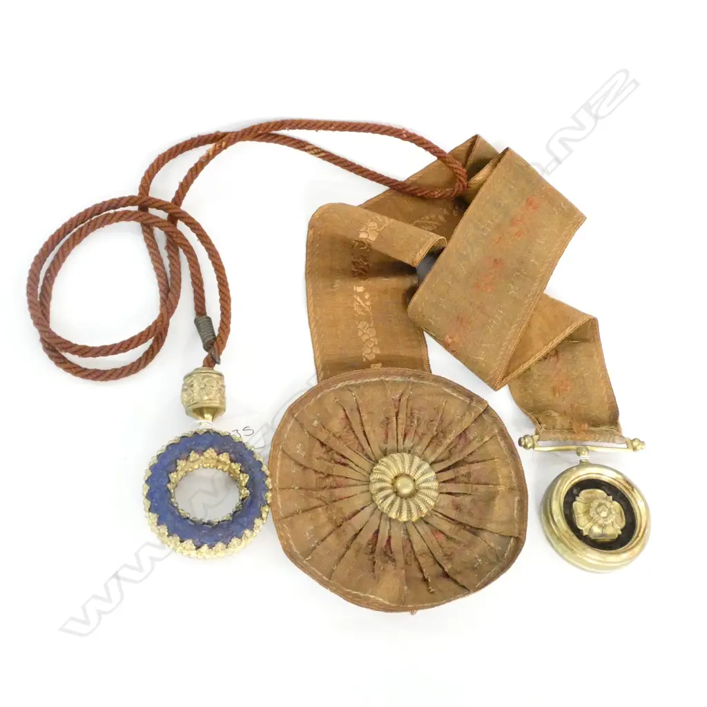 SERVANT BELL PULL L. 1150MM + OTHER Image 1++