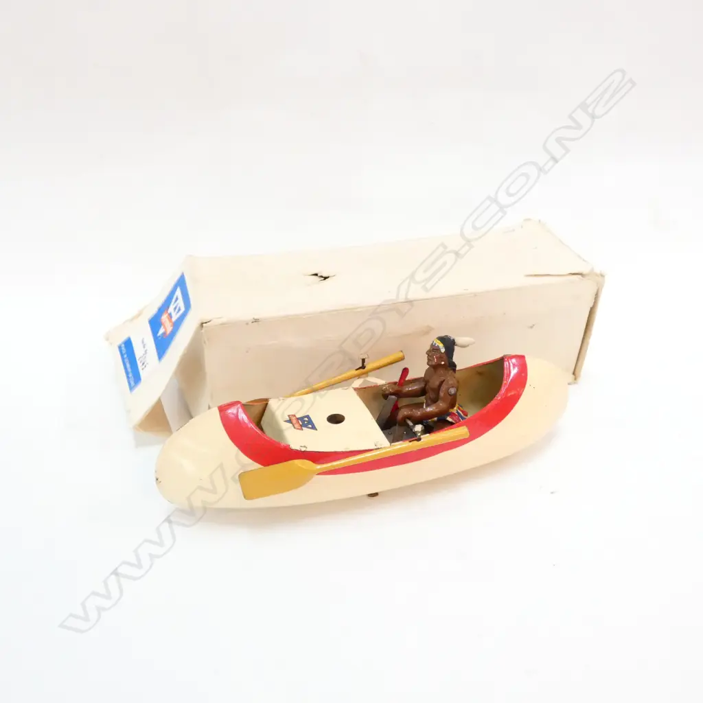 TINPLATE WINDUP NATIVE AMERICAN CANOE "ARNOLD" IN ORIGINAL BOX Image 1++